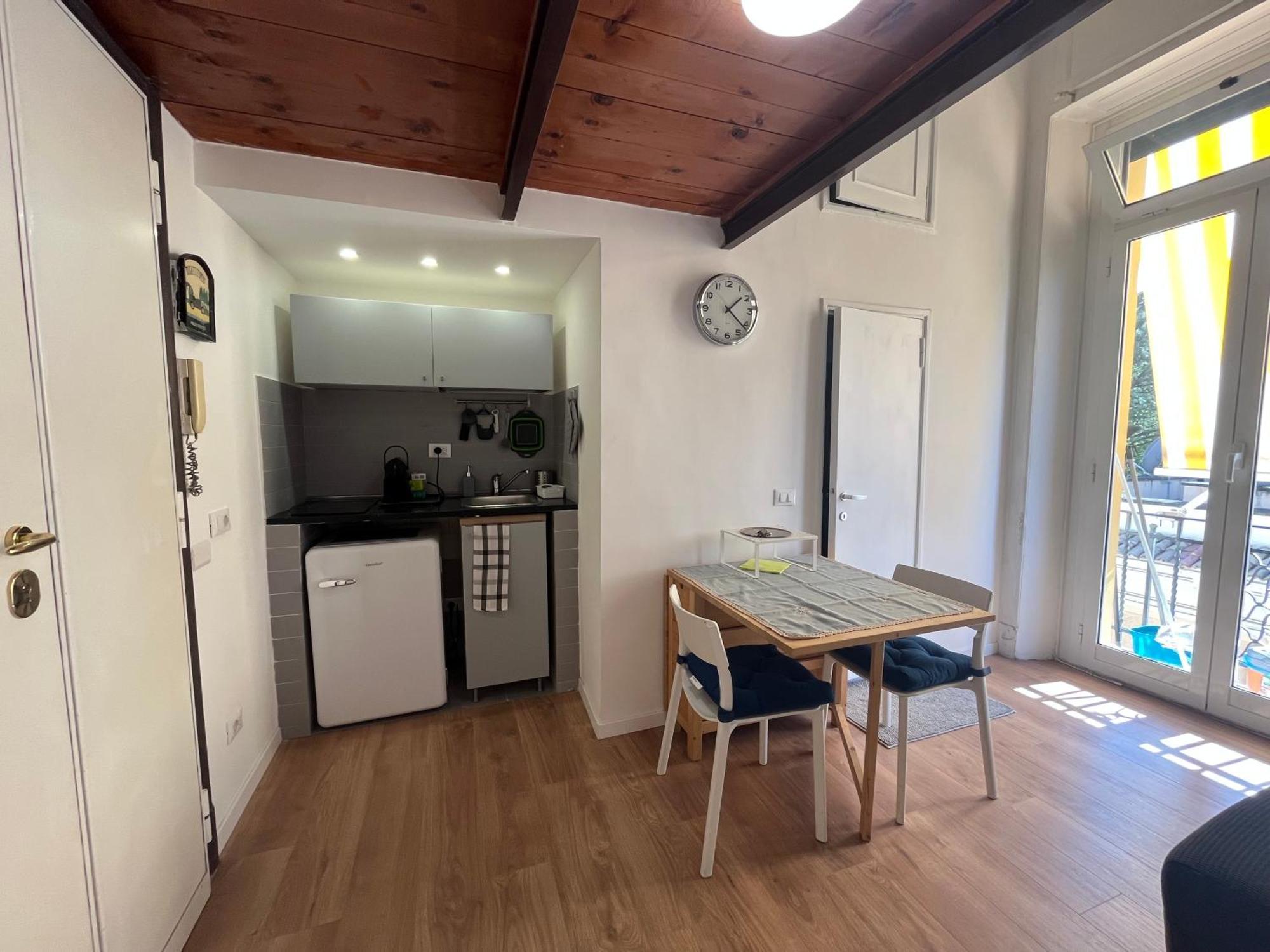 Studio Flat Ultimo Piano In Centro 로마 외부 사진