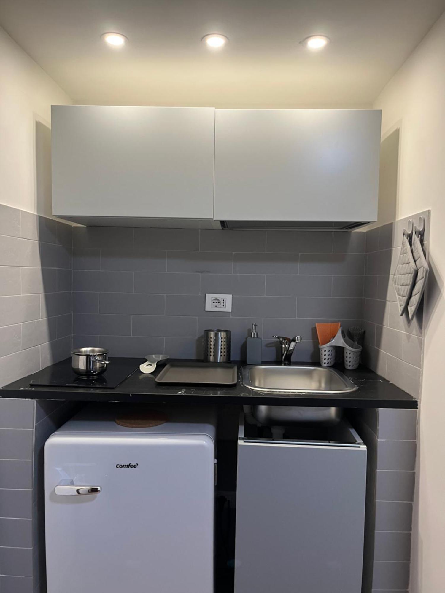 Studio Flat Ultimo Piano In Centro 로마 외부 사진